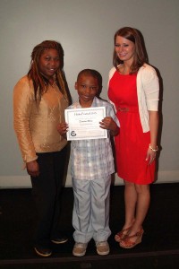 Devantae-Moore-Family-and-Teacher-0689